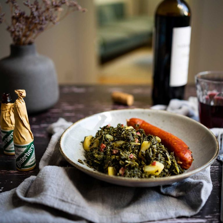 Underberg kale stew with smoked saussages